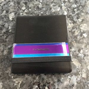 Mac Cosmetics Irresistibly Charming Lip Loss Set